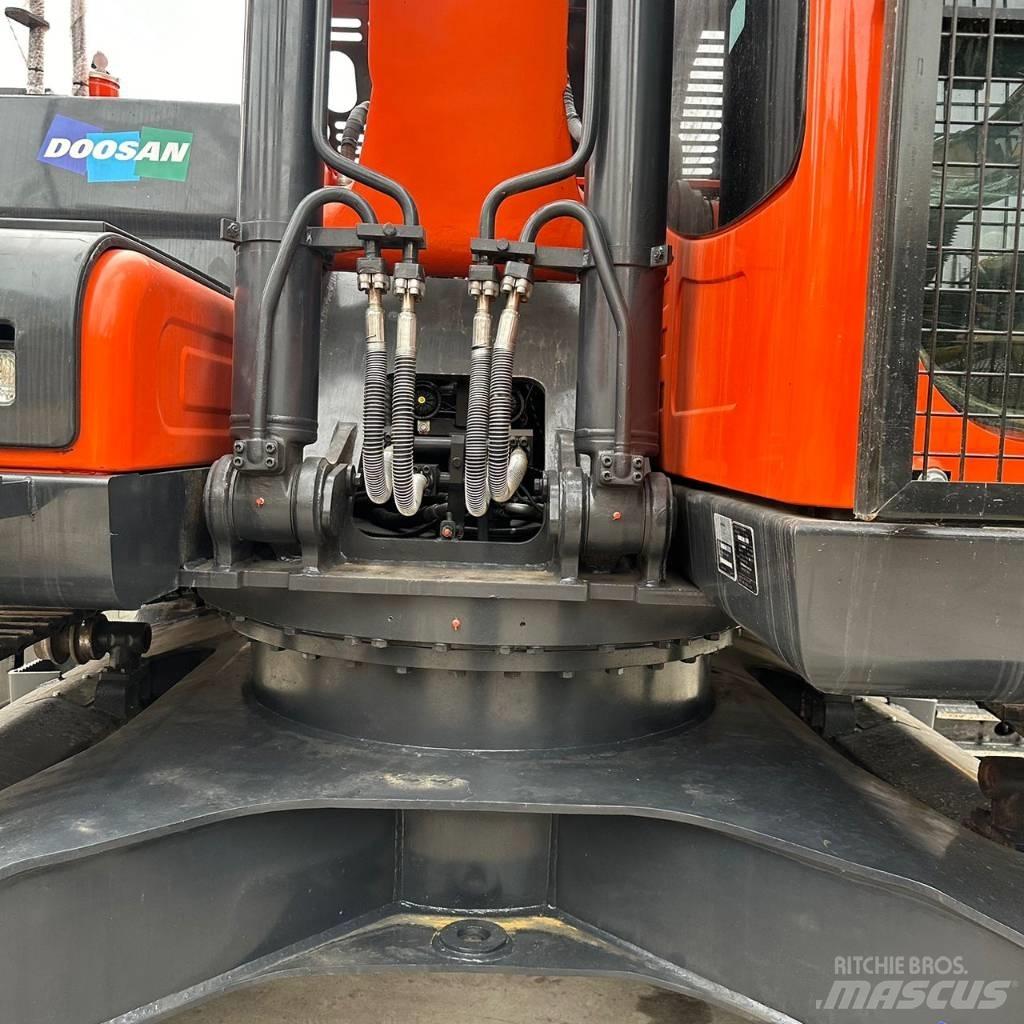 Doosan DX225LC-9C Beltegraver