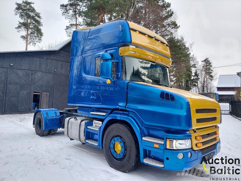 Scania T 114 LA Trekkvogner