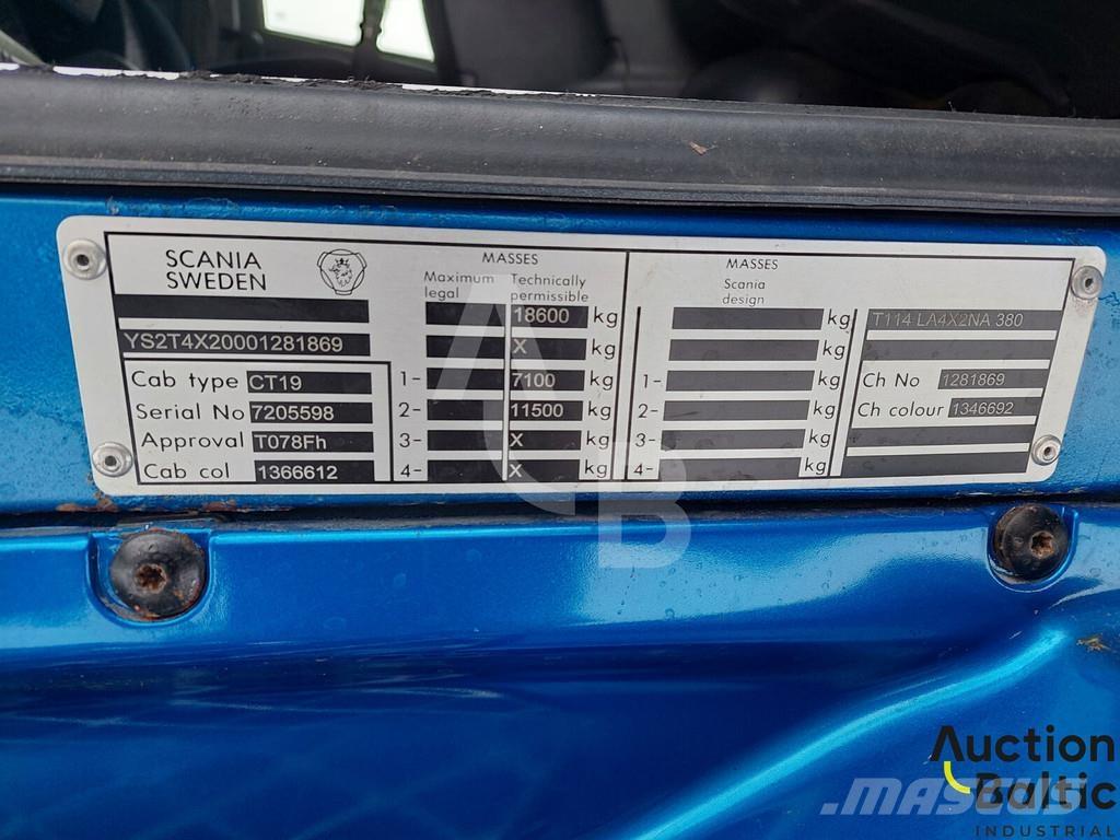 Scania T 114 LA Trekkvogner