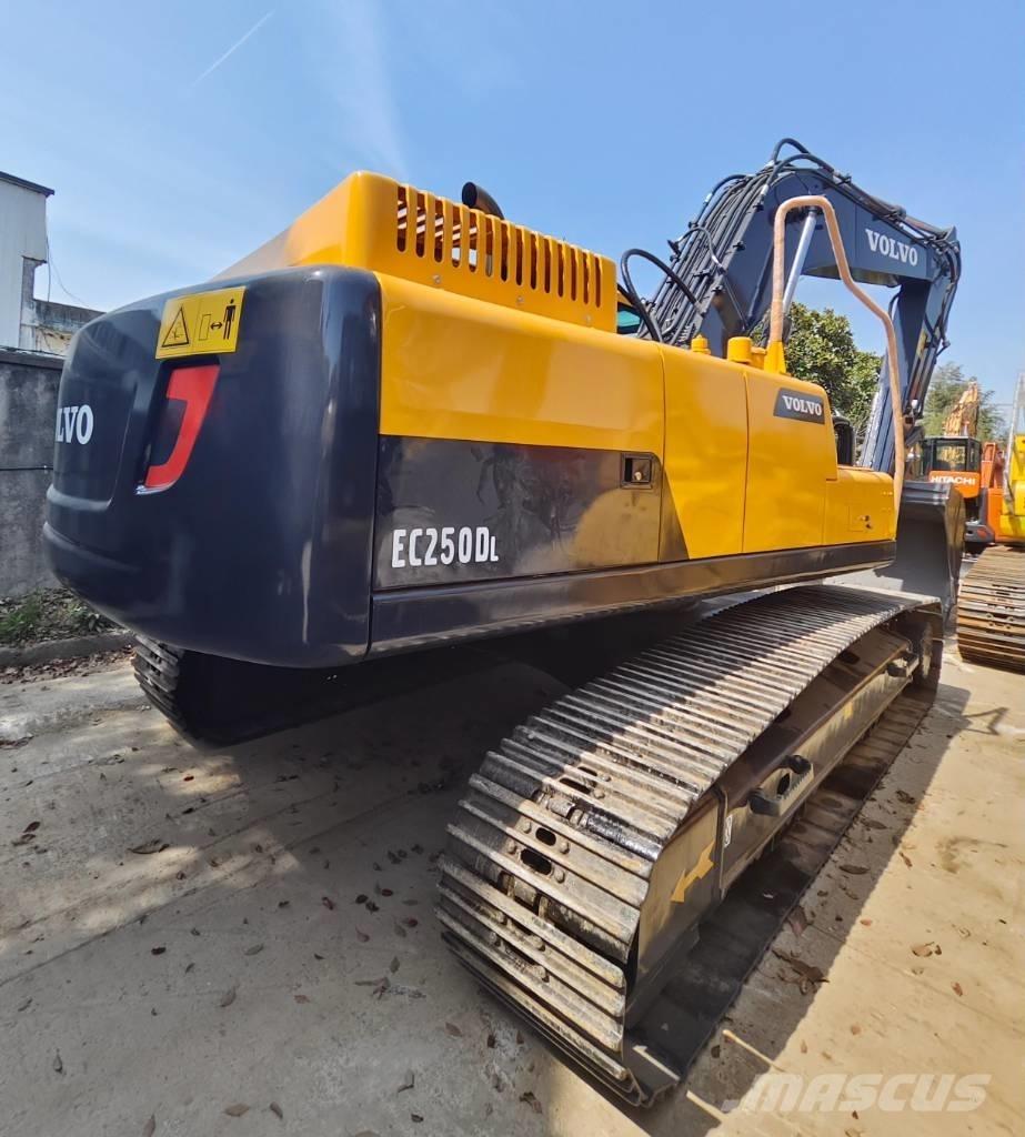 Volvo EX250DL Beltegraver