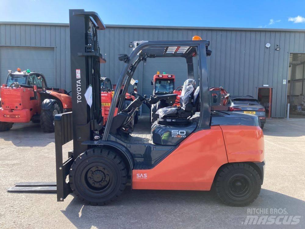 Toyota 8FG45F Propan trucker
