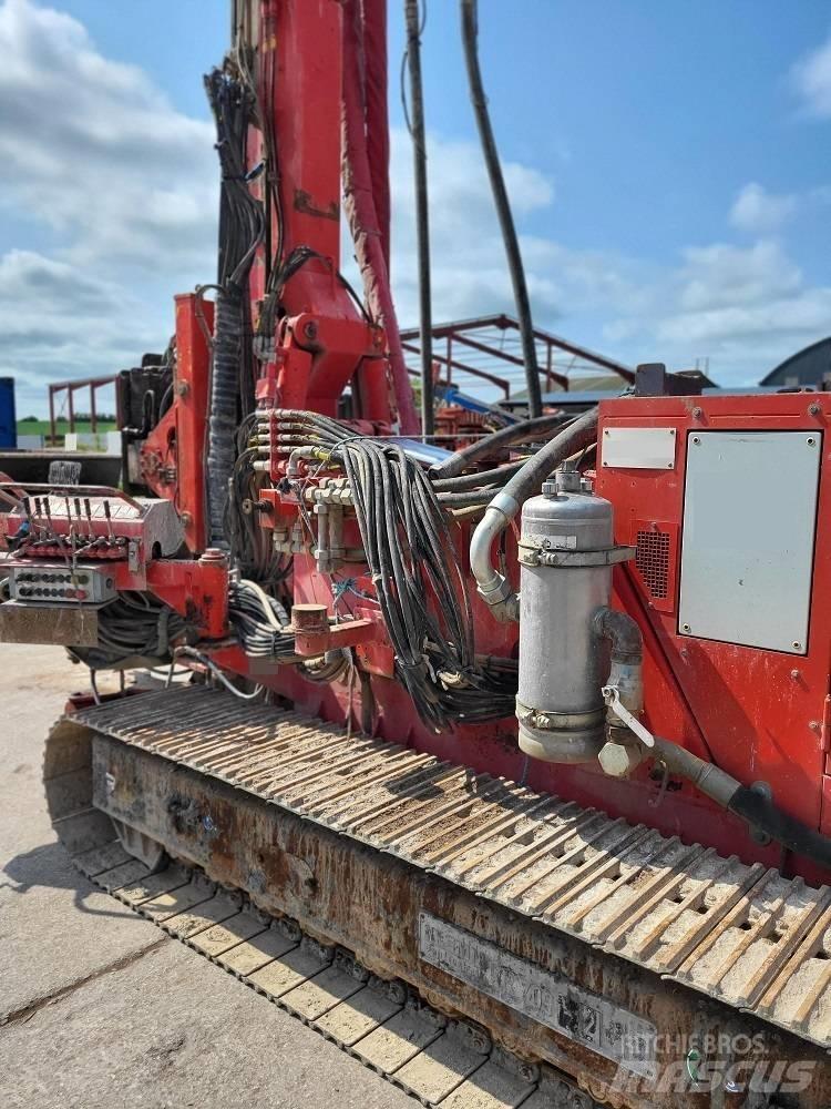 Klemm KR709-2 Fundamenterings rigger