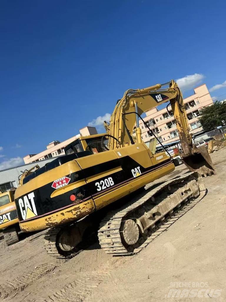 CAT 320 B L Beltegraver