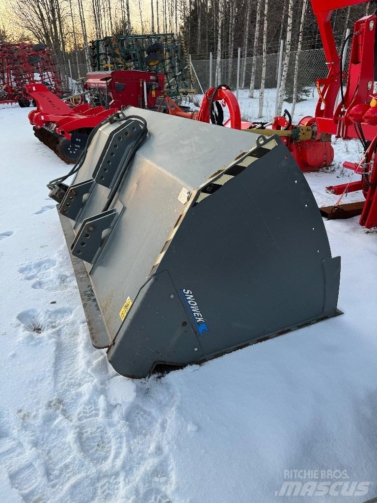 Snowek S2500 Sand- og saltspredere