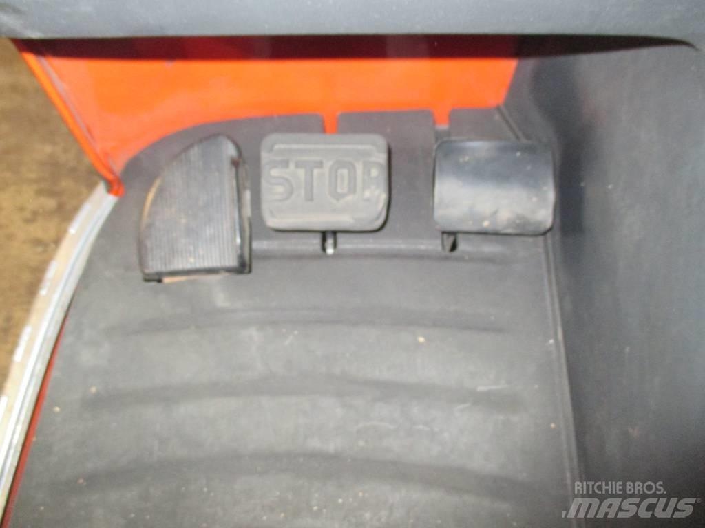 Linde R 16 HD Skyvemasttruck
