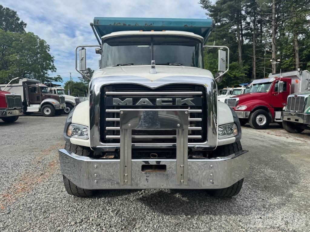 Mack Granite CT 713 Tippbil