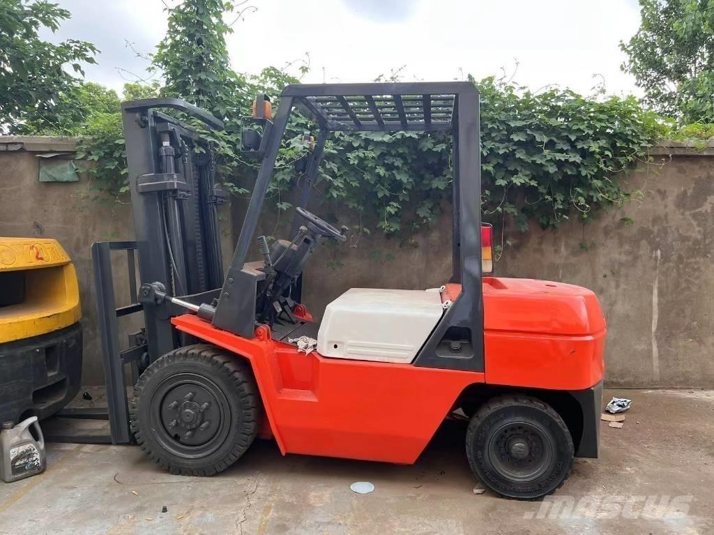 Heli 3 Ton Diesel Trucker