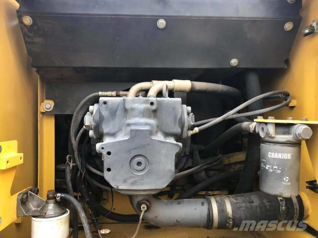 Komatsu pc200-7 Beltegraver