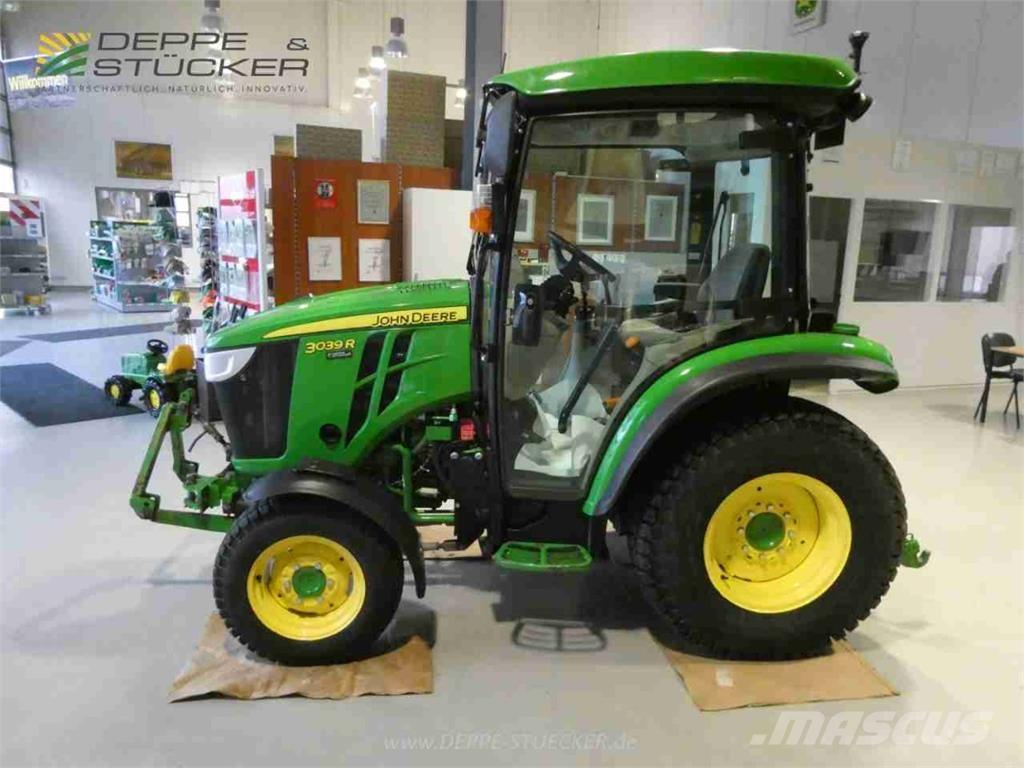 John Deere 3039R Kompakttraktorer