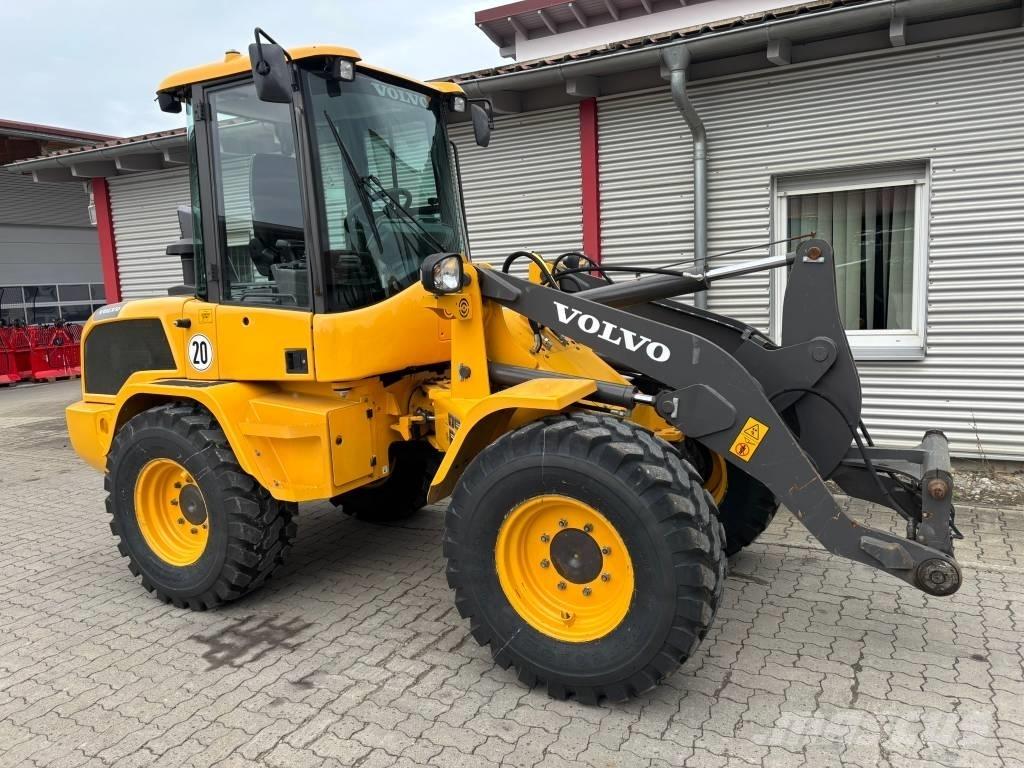 Volvo Radlader L30G Hjullastere
