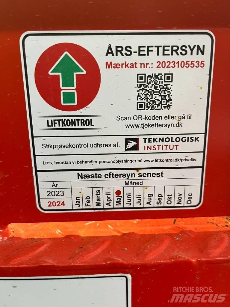 SkyJack SJ 6832 RTE Sakselifter