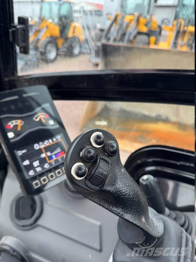 CAT 301.8 Minigravere <7t