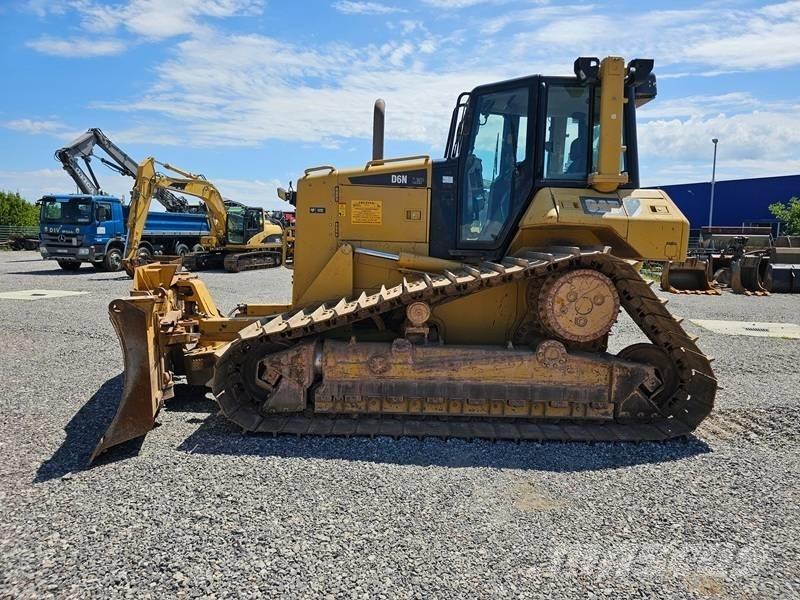 CAT D 6 N LGP Dozere Beltegående