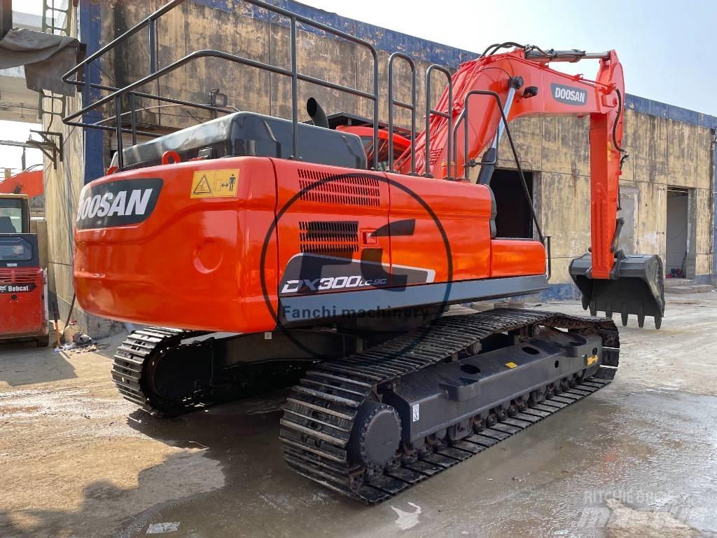 Doosan DX300 Beltegraver