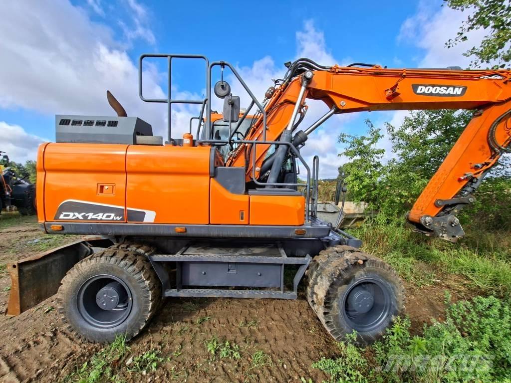 Doosan DX140W-5 Hjulgravere