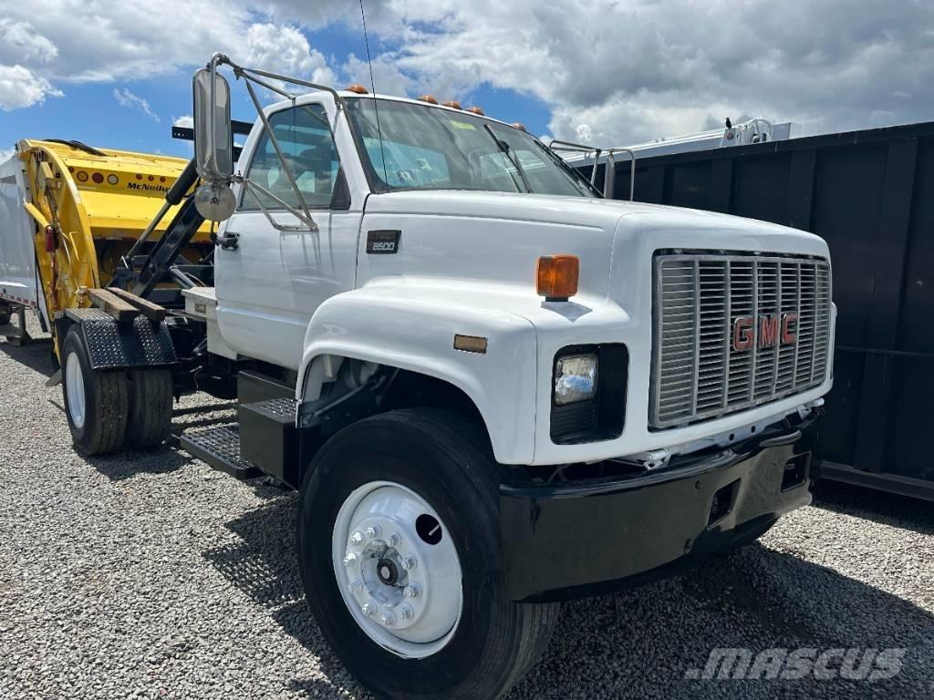 GMC C8500 Renovasjonsbil