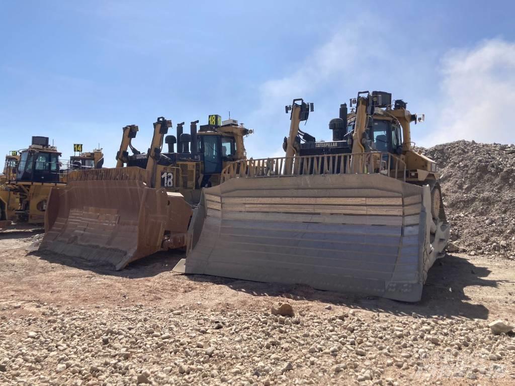 CAT D 11 T Dozere Beltegående