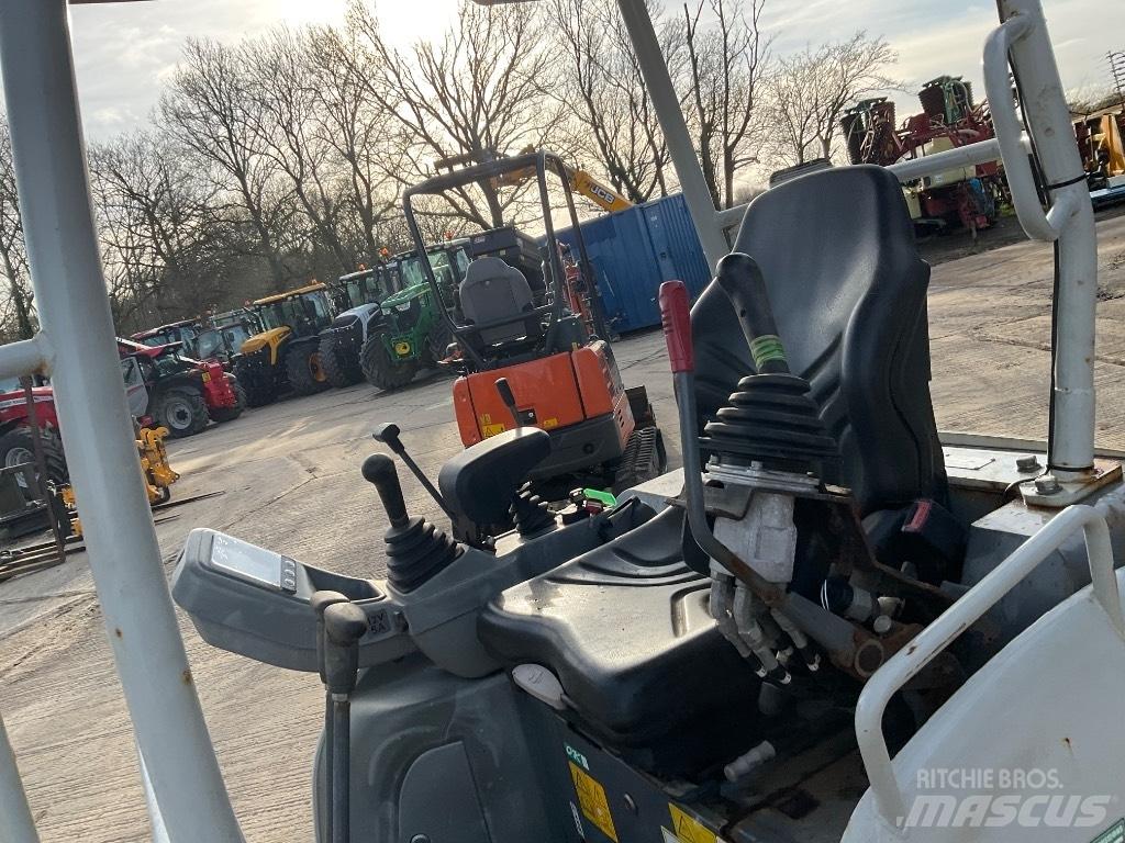 Takeuchi TB 216 Minigravere <7t