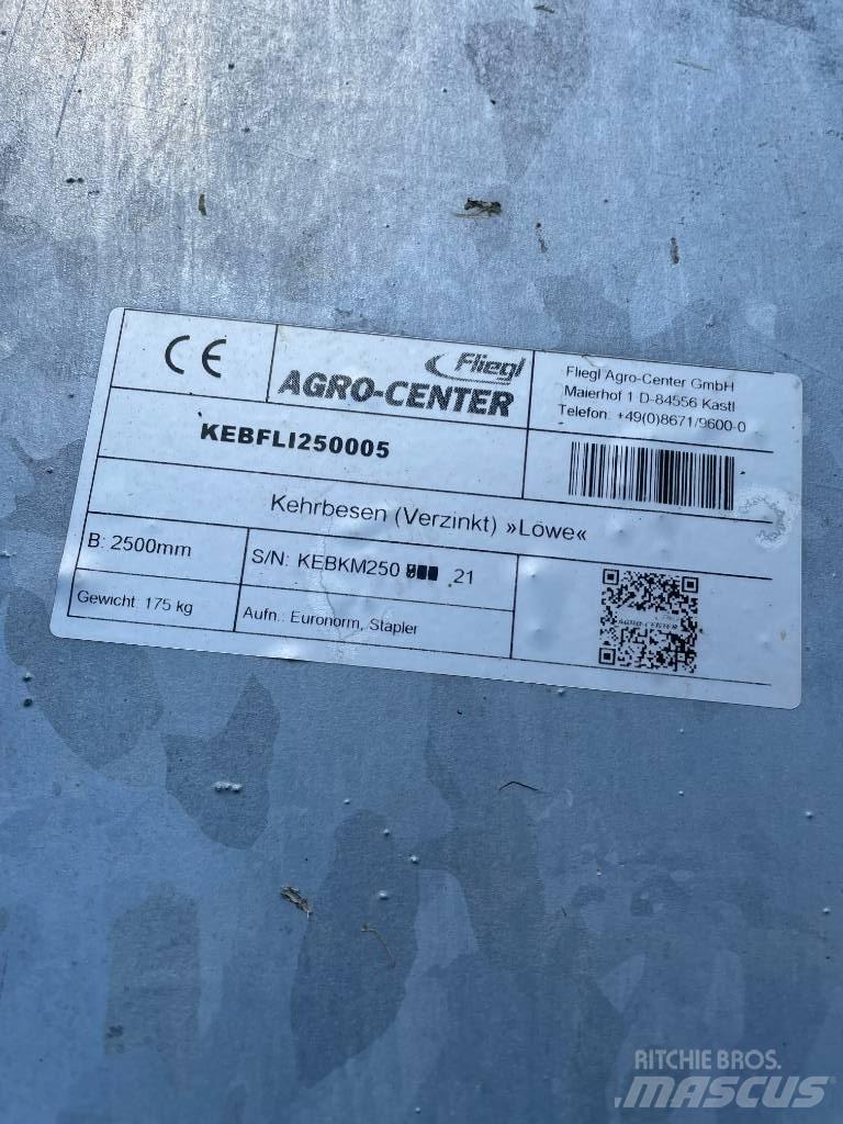 Fliegl Zamiatarka Landbruk - Annet