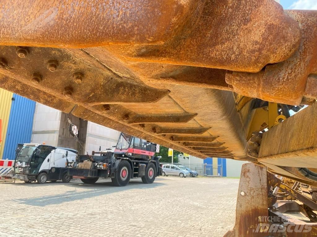 CAT D6T NVT Dozere Beltegående