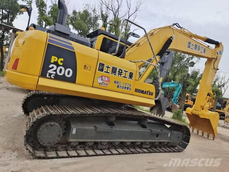 Komatsu PC 200 Beltegraver