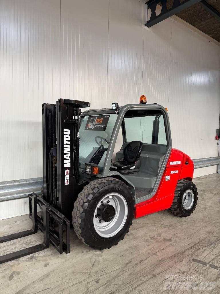 Manitou MH 25.4 Terrenggående gaffeltruck