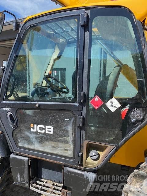 JCB 535-125 Teleskoplastere