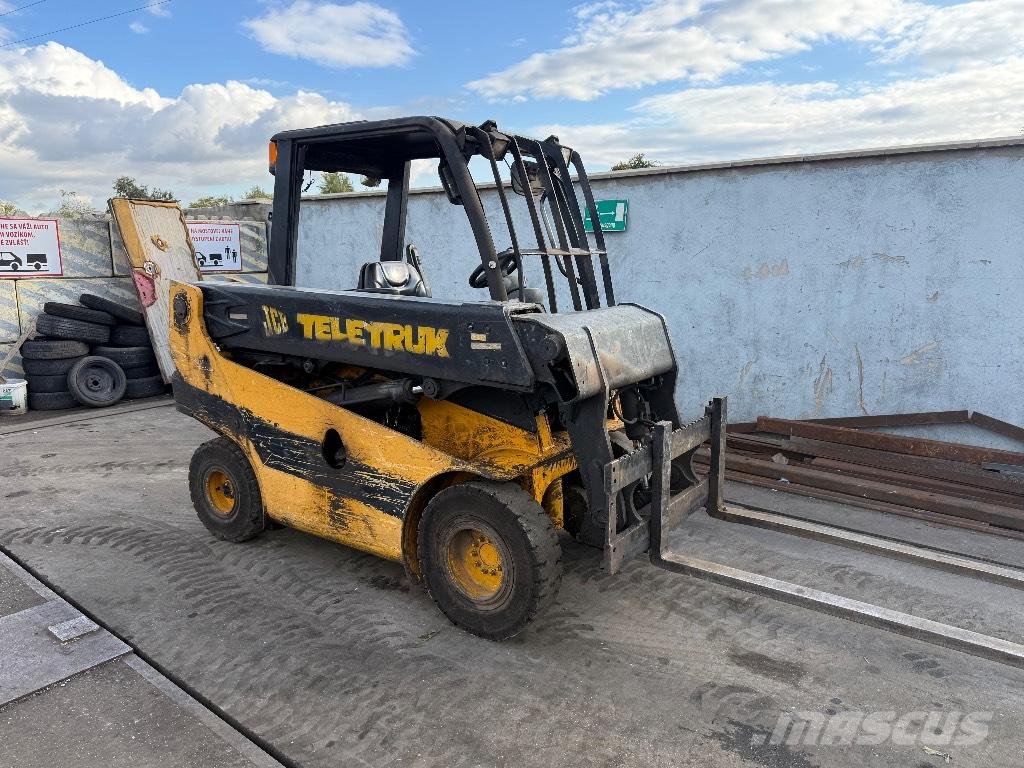 JCB Teletruk 30 D Teleskoplastere