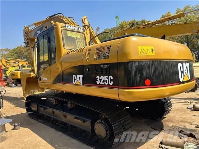 CAT 325 C Beltegraver