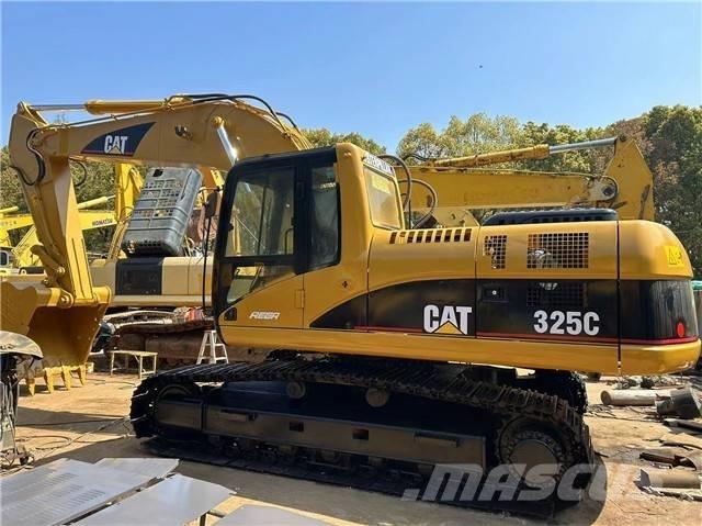 CAT 325 C Beltegraver