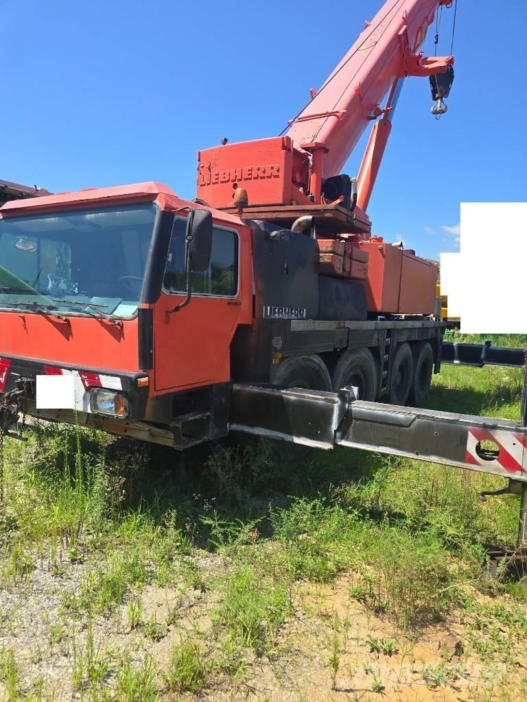 Liebherr LTM 1090-2 Allterreng kraner