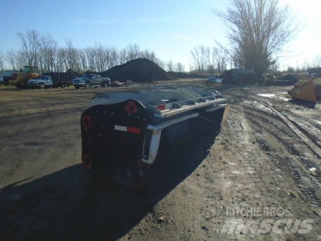  CUSTOM BUILT 8' TO 16' Anlegg - Annet