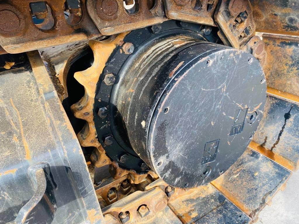 CAT 325 Beltegraver