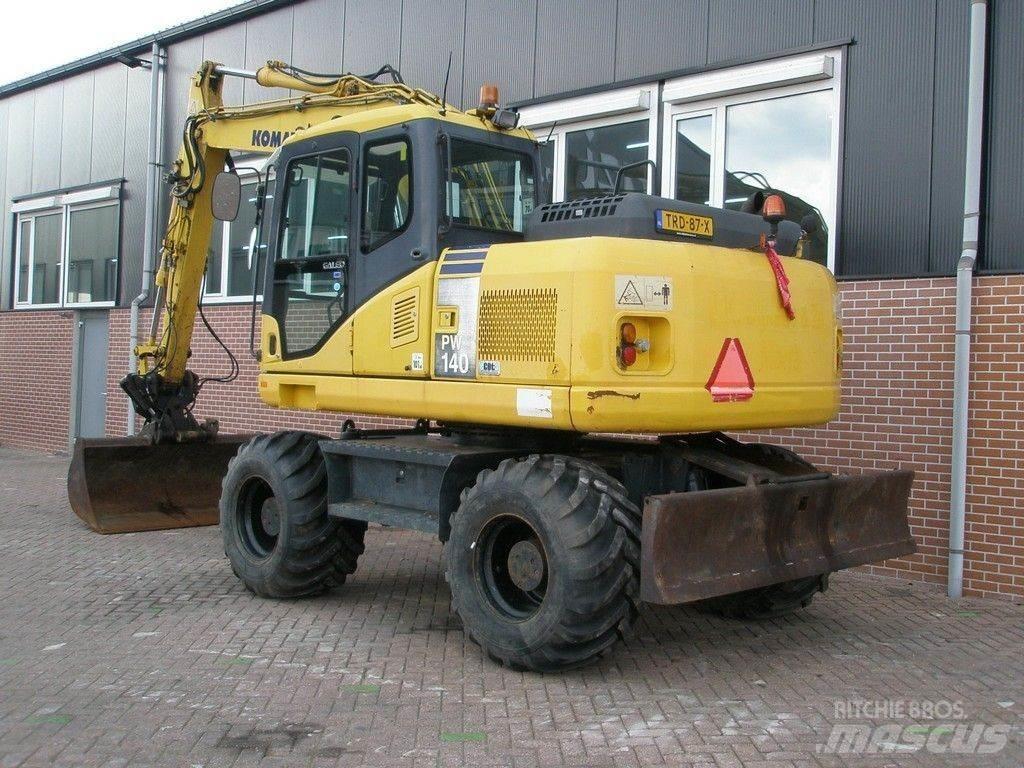 Komatsu PW140-7 Hjulgravere