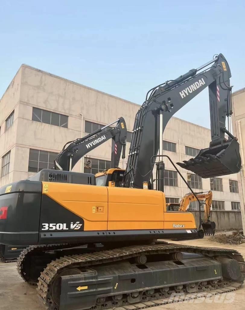 Hyundai 350 L VS Beltegraver