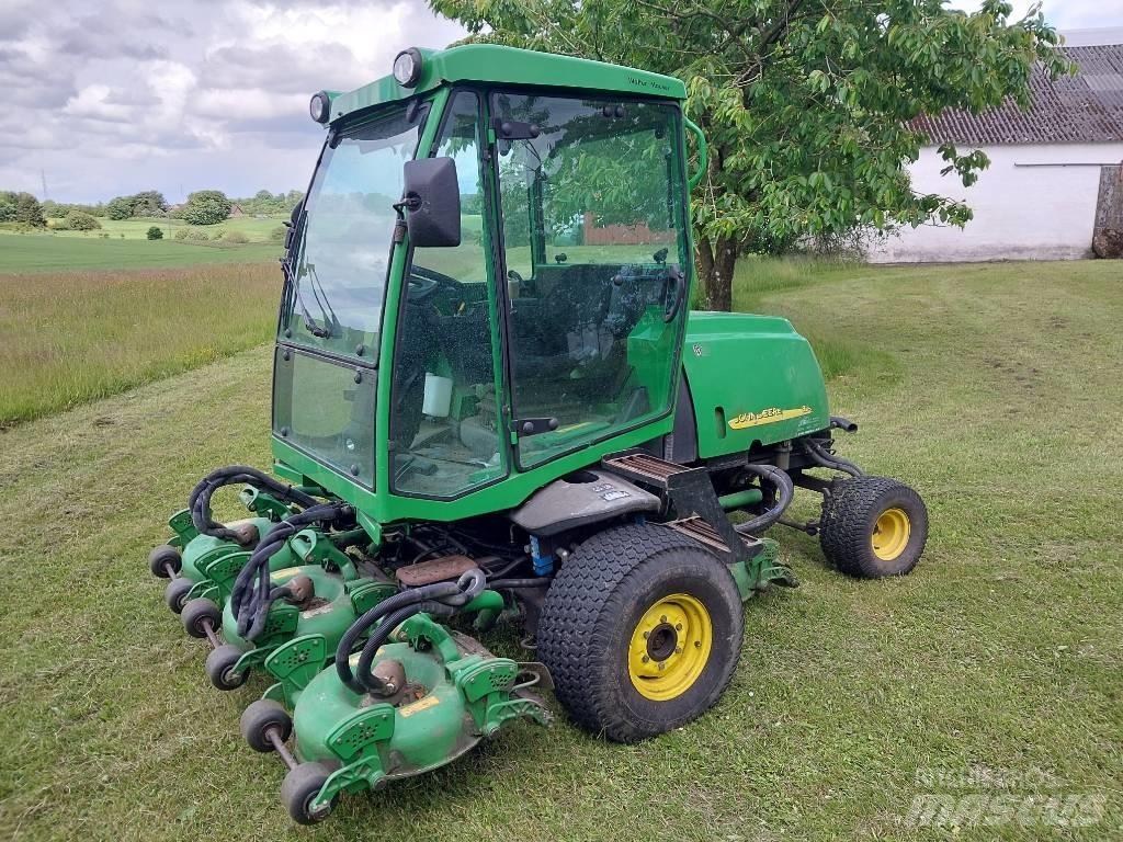 John Deere 3245 C Fairway klippere