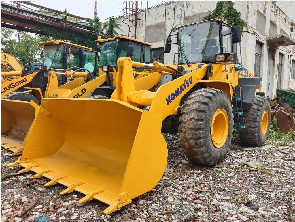 Komatsu WA 320-5 Hjullastere