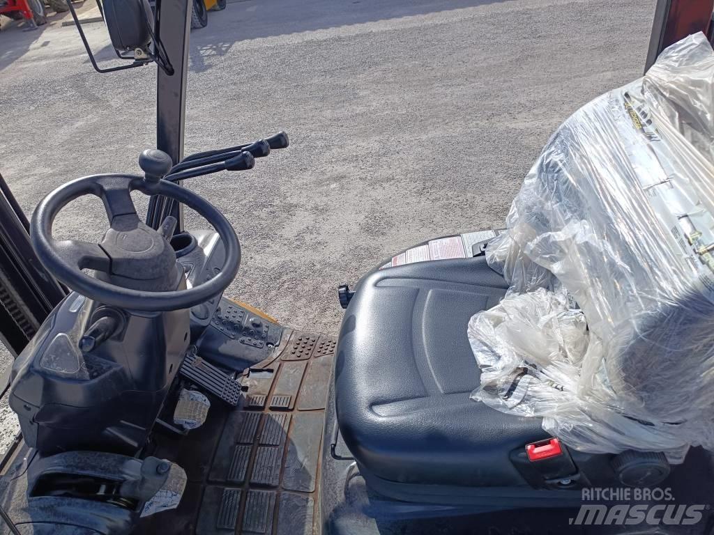  TECNOCAR FG25T-16 Gaffeltrucker - Annet