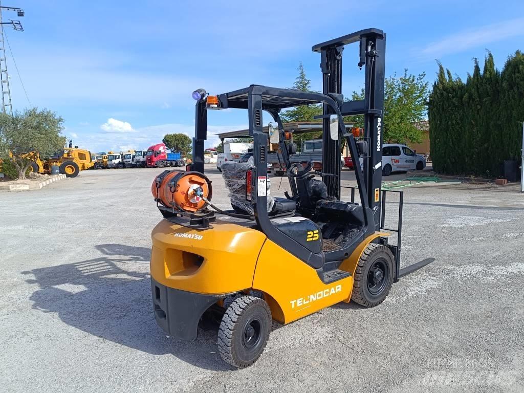  TECNOCAR FG25T-16 Gaffeltrucker - Annet
