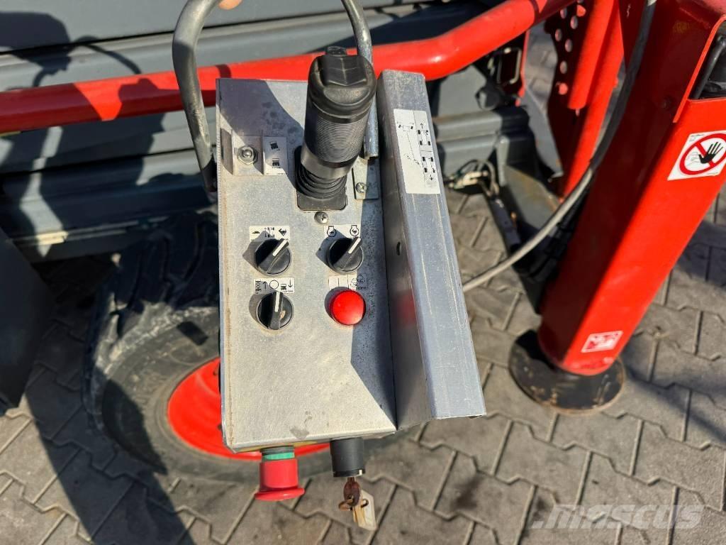 SkyJack 9250RT Sakselifter