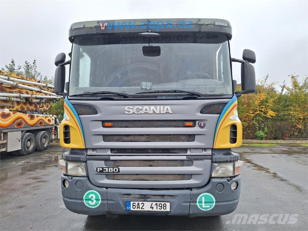 Scania P 380 CB8X4 Chassis