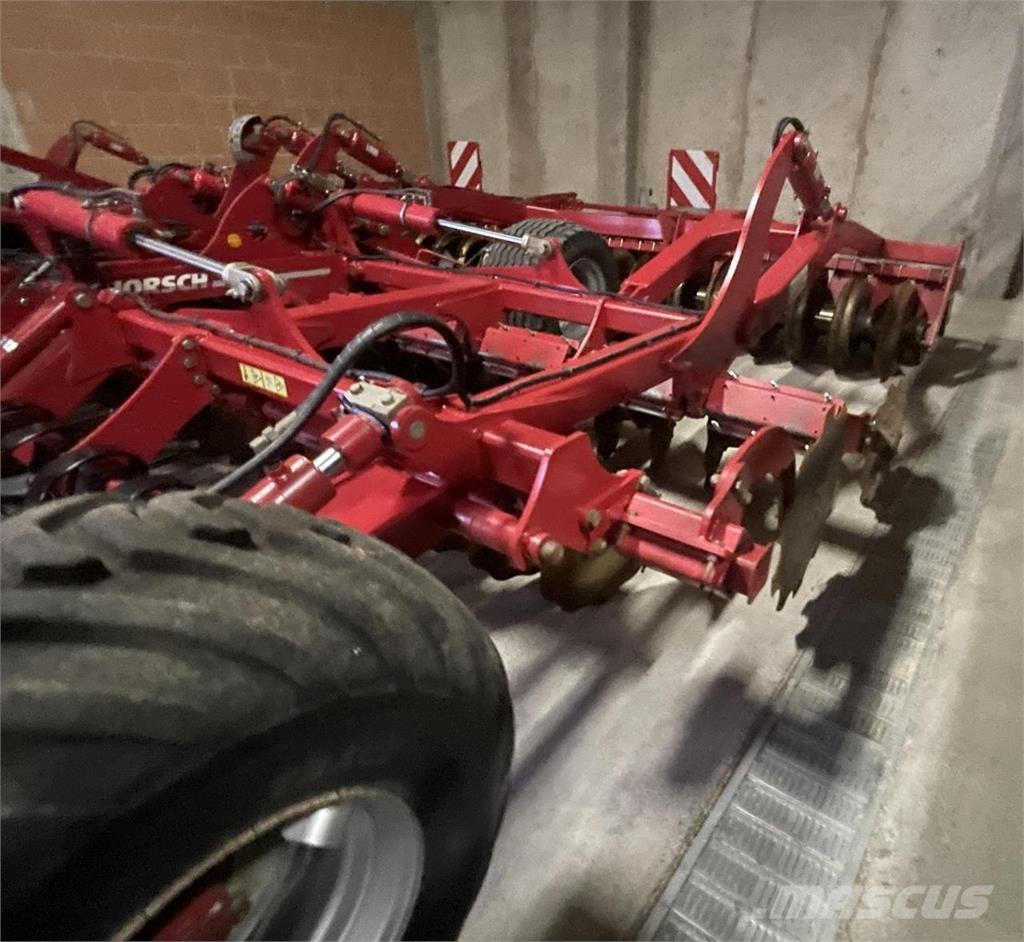 Horsch Joker 6RT Skålharver