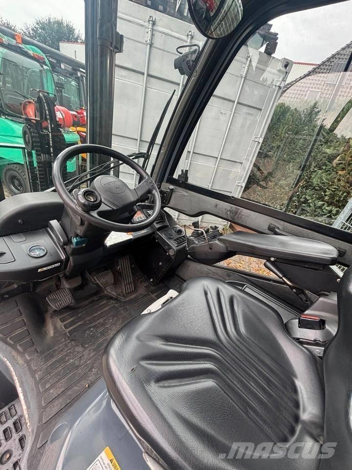 Toyota 8 FGKF 20 Propan trucker