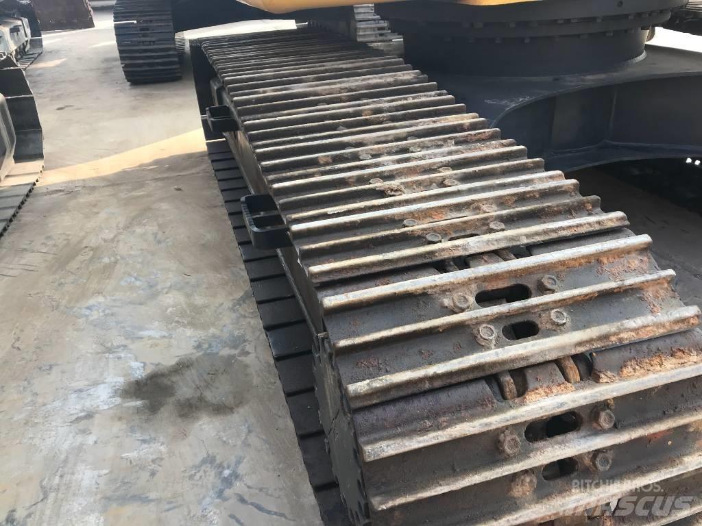 Komatsu PC 200-8N1 Beltegraver
