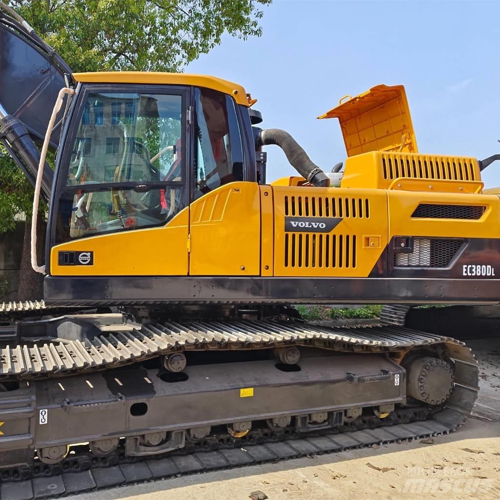 Volvo EC 380 D L Beltegraver