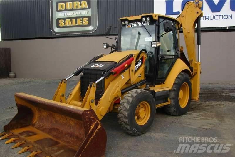 CAT 428F Traktorgravere