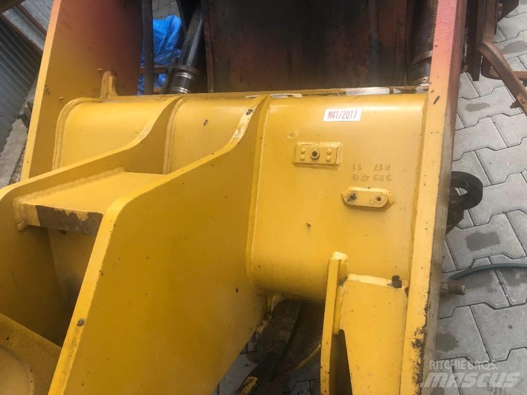 CAT 906 ramiona Chassis og understell