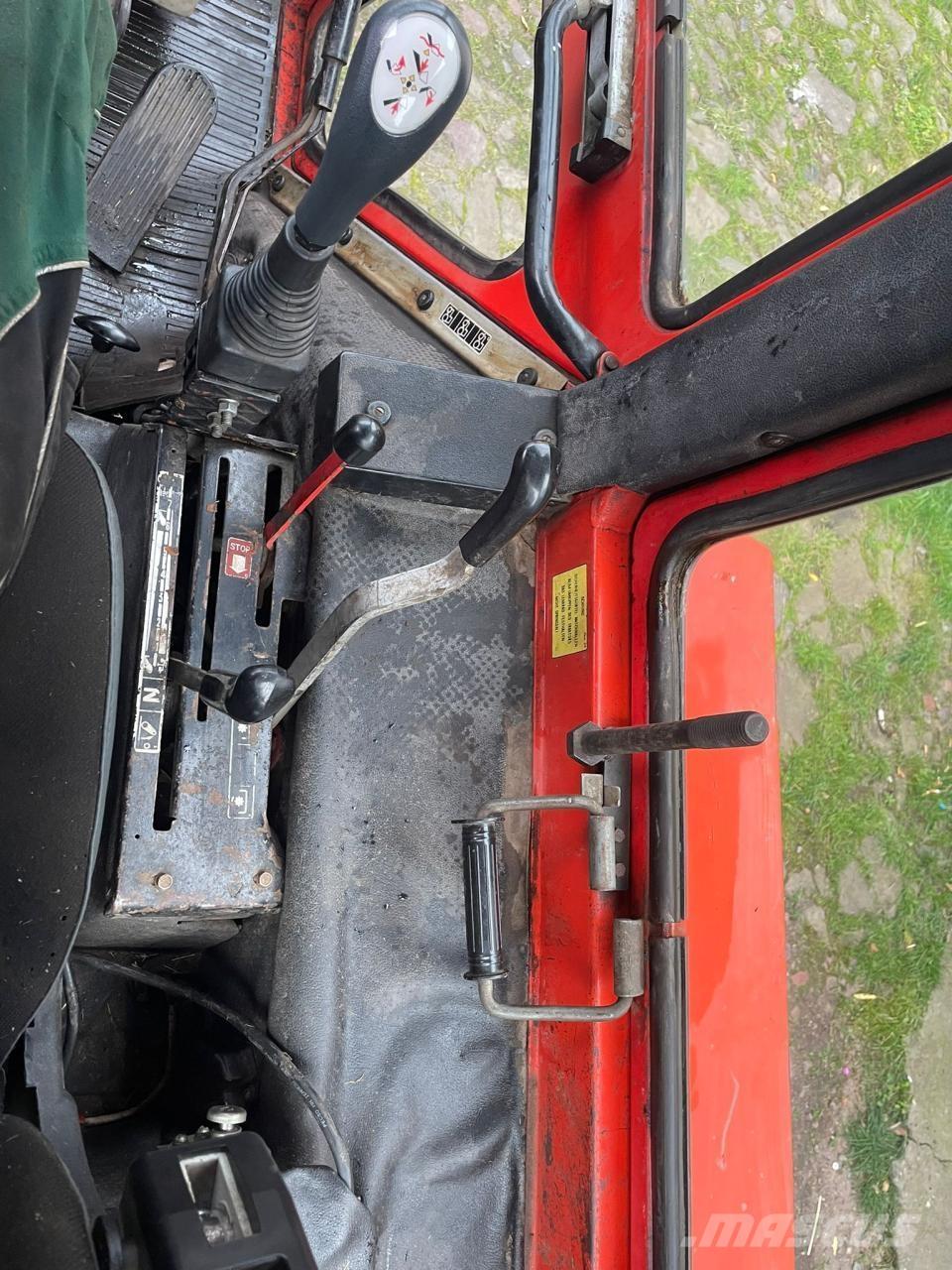 Belarus MTS 82 Traktorer