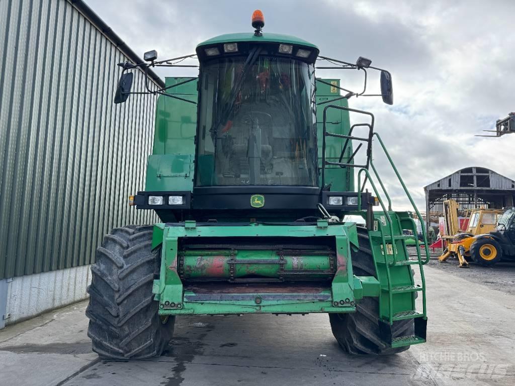 John Deere 1550 WTS Skurtreskere