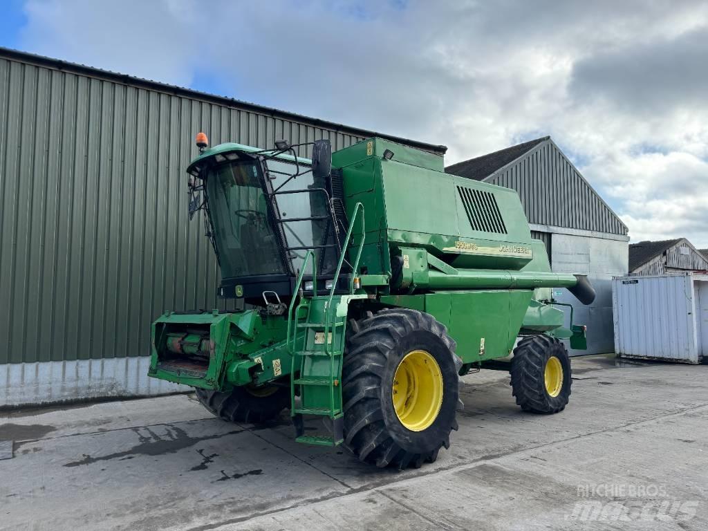 John Deere 1550 WTS Skurtreskere